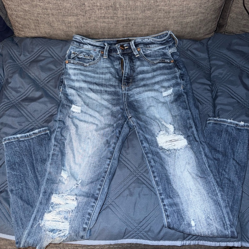Buckle Light Blue Distressed Skinny Jeans